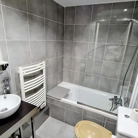 Appartement Rénové 4 Pièces, Proche Centre, Balcon, Wifi, 7-8 Pers - Fr-1-346-598 Bourg-Saint-Maurice
